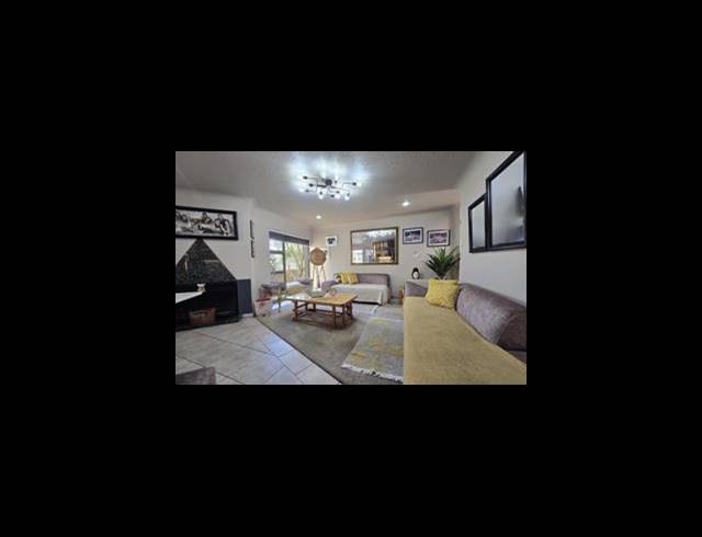 5 BEDROOM HOUSE FOR SALE IN MEYERSDAL